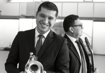 3 pachopinguino_ Guitar Art Festival